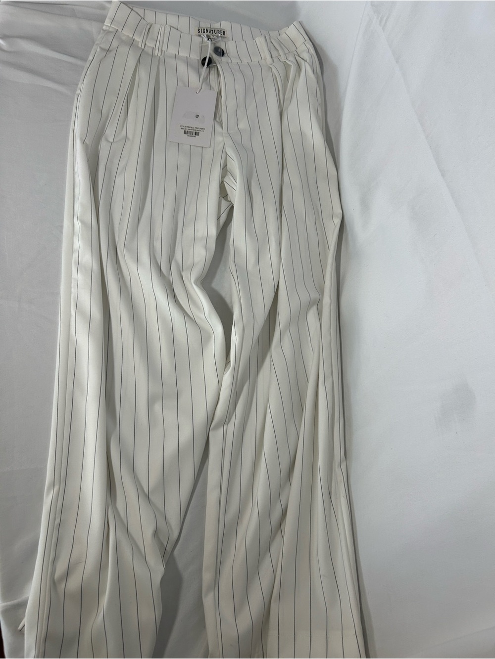 Signature by Levi Strauss White Pinstripe Wide-Leg Trousers